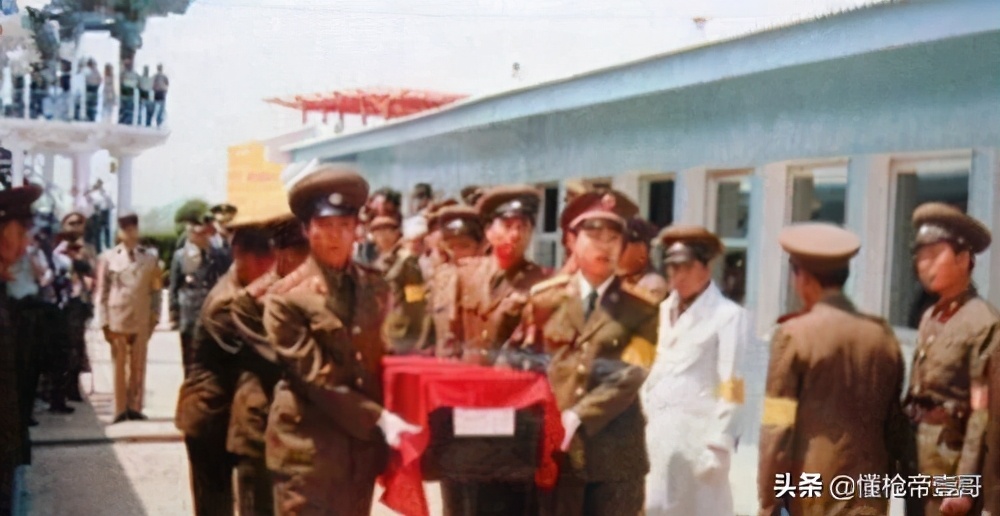 ����Ԯ��1953�������Ϊɶ���һ��־Ը��1994��Żع���