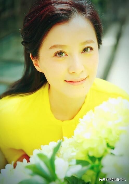 徐露：饿肚子在片场等3小时只为代替蒋勤勤，与