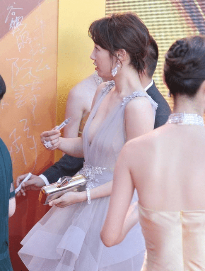 这些图片向你解释：为何白百何被称“女版陈冠