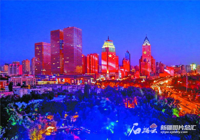 The beautiful scenery of the north and south of Tianshan Mountains is the most beautiful Xinjiang