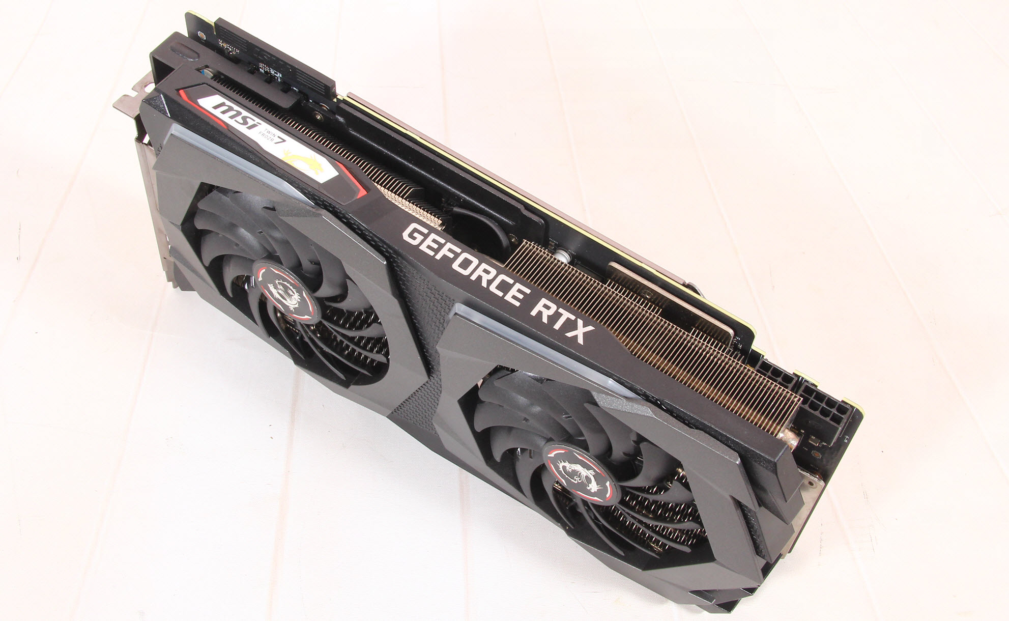 论性能两年前的AMD依旧王者，线程撕裂者热烤氪金枪二代