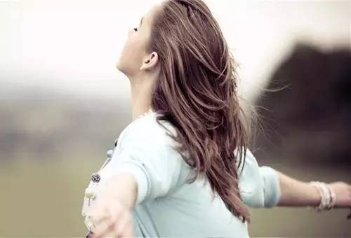 The journey illuminates such patting, true meeting is very good-looking