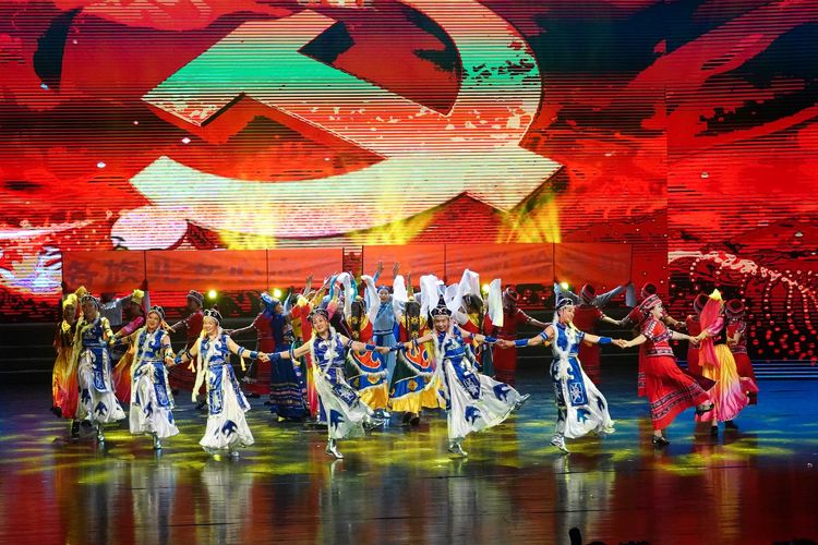 2021中国（青海）非遗服饰文化盛典 展现非遗服饰亮丽风采