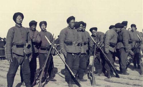 北洋凭什么能控制中国十年？网友：看袁世凯当年是怎么缔造新军的