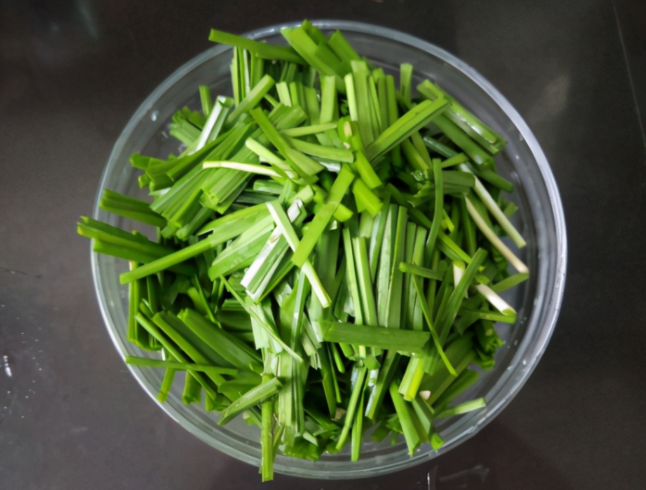 图片[3]-豆芽韭菜炒粉条的做法步骤图 粉条顺滑入味不粘不坨-起舞食谱网