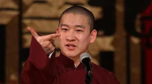 德云逆徒曹金带货翻车，被骂的全程不敢抬头