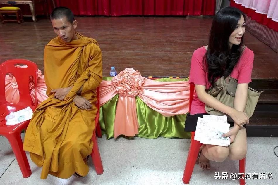 比电影还要精彩的泰国征兵现场