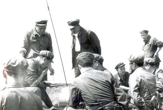 战场父子兵，他们是唯一参加越战的父子兵，战