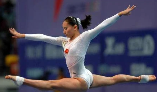 倒追滕海滨8年才成功，张楠婚后很开心，坦言：