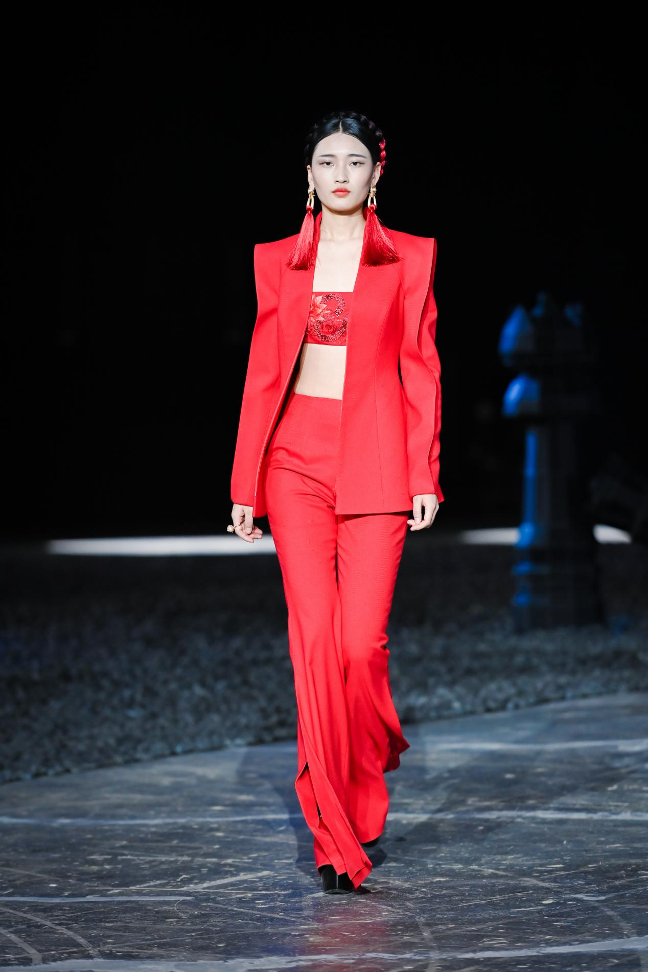 ��Ӣ����櫴�˵2021AW|����ʢװ����;