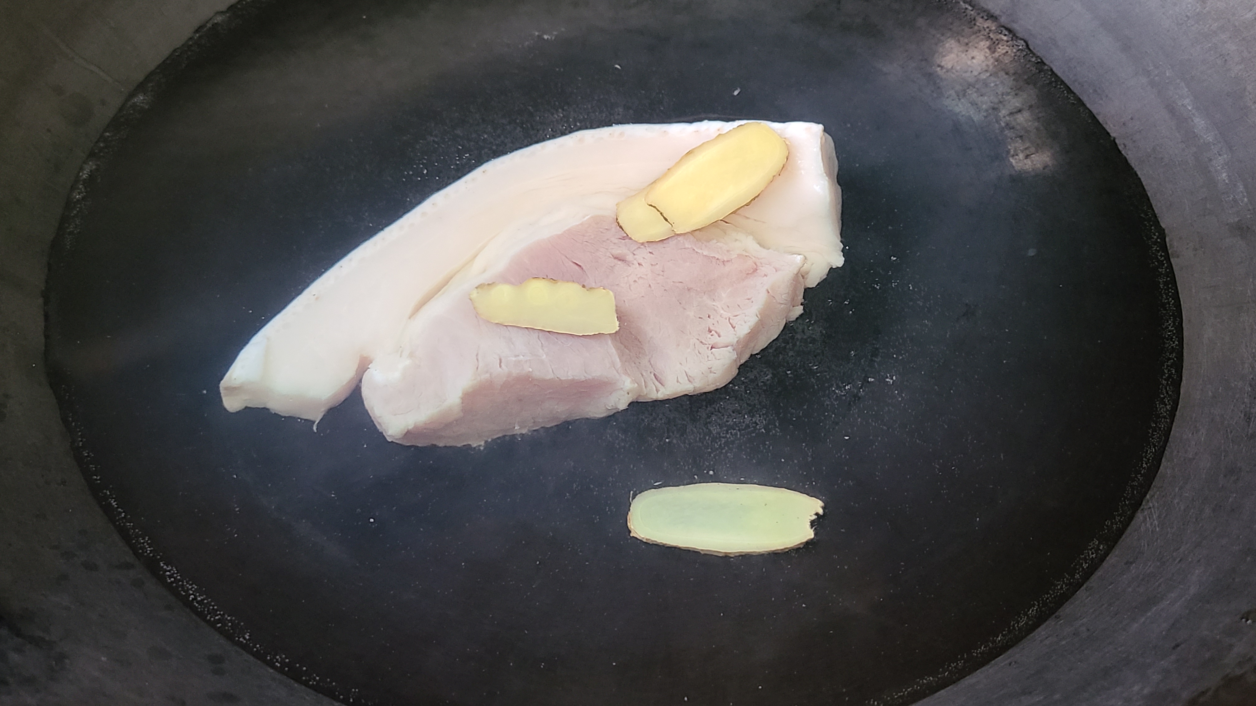 炒香干，又香又下饭的家常菜，简单好吃，成本才20块