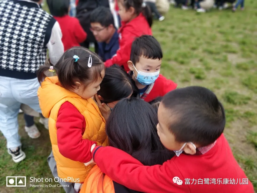 「活動回顧」:富力白鷺灣樂康幼兒園親子社會實踐活動走進新未來