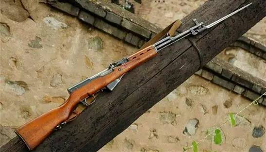 79����Խս���������������װ���Աȣ���֪ʤ�����ö�ô����