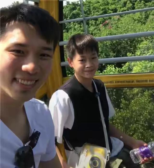 让人心疼！全红婵游玩感受被曝光，网友：杏哥的遗憾已经难以弥补