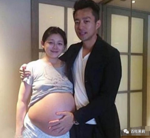 女明星怀孕终于不用比腰细了