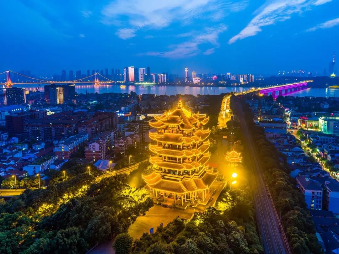 在武汉，你最好别随便承认你是武汉人