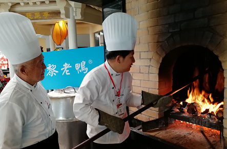 探访《昆明宜良烤鸭的历史沿革和制作原理》