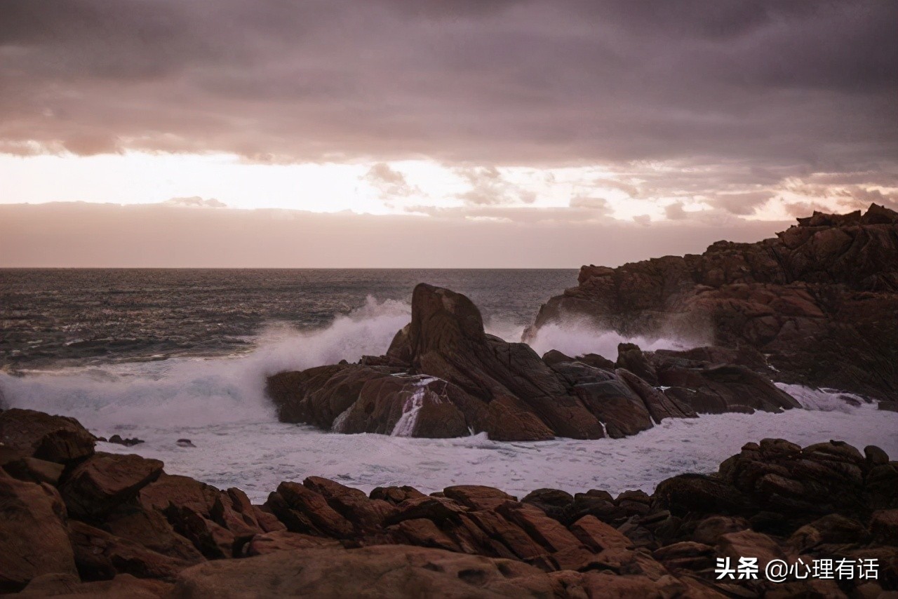 5月末 爱你在心 有口难言 3星座心有牵绊 回首望 旧情重燃 资讯咖