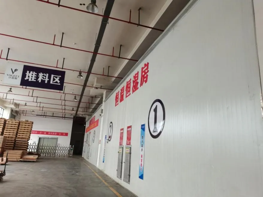 巨浪滔天中的闲庭信步——沃格利积极实施“四稳”保生产