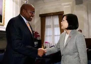 53個非洲國家都和中國建交，為何就這國對台灣至死不渝？