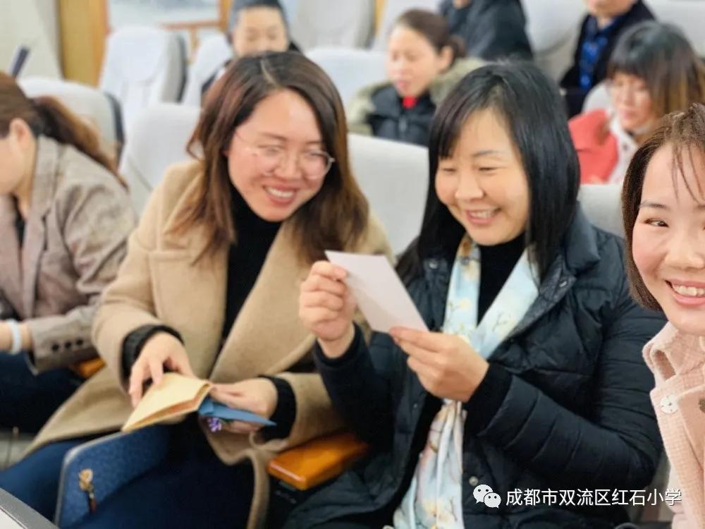 展巾帼风采——成都市双流区红石小学3.8妇女节庆祝活动