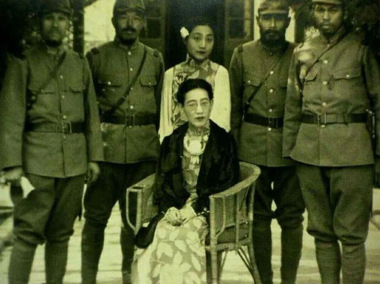 川岛芳子：被养父强暴自杀未遂，做间谍圆生父