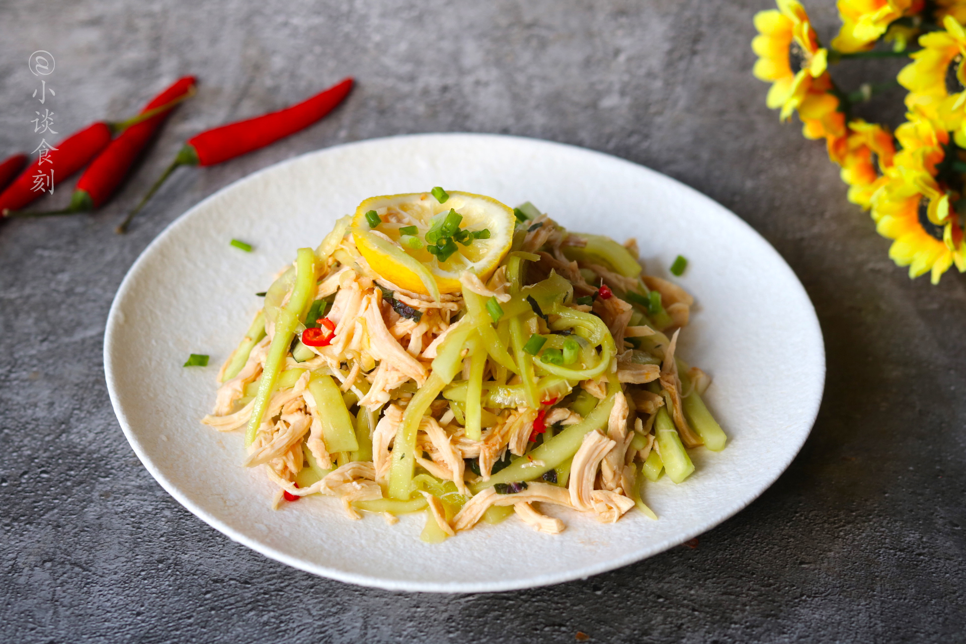 三伏天，教你鸡肉新做法，蛋白质丰富，5块钱做一盘，天热要多吃