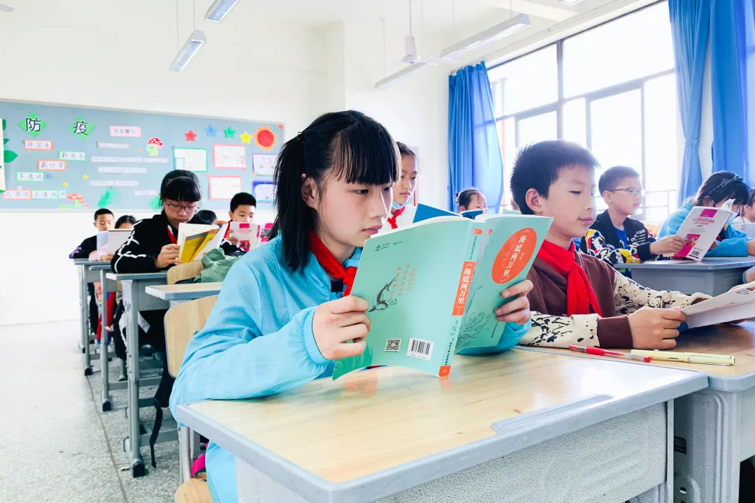 成都市双流区龙池小学「阅读课程」阅读，遇见更好的自己