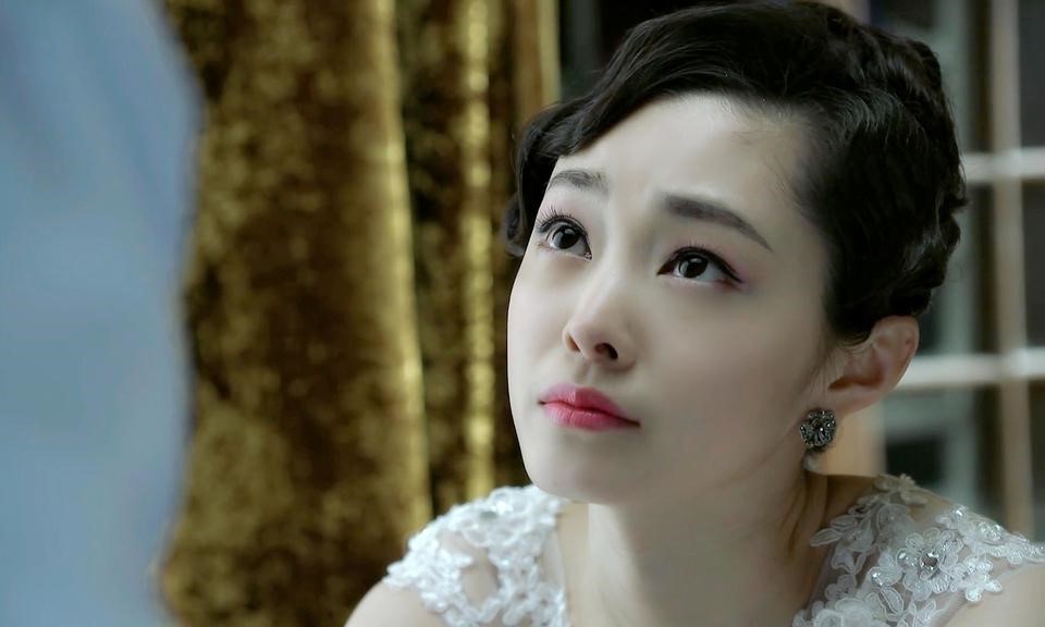 《伪装者》中明台到底为什么会喜欢程锦云，而