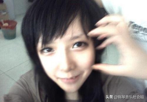 她是网红的鼻祖，出过单曲，演过电影，网红为