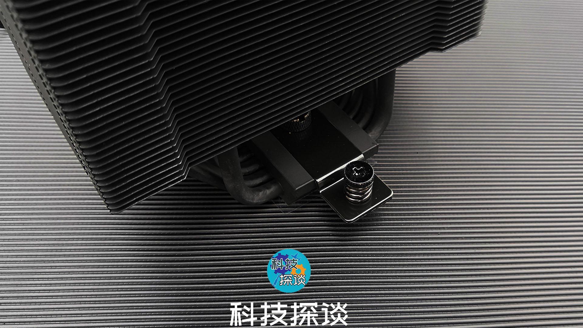 石墨烯涂层加身，14厘米散热风扇，乔思伯HX6250压制CPU只要单塔