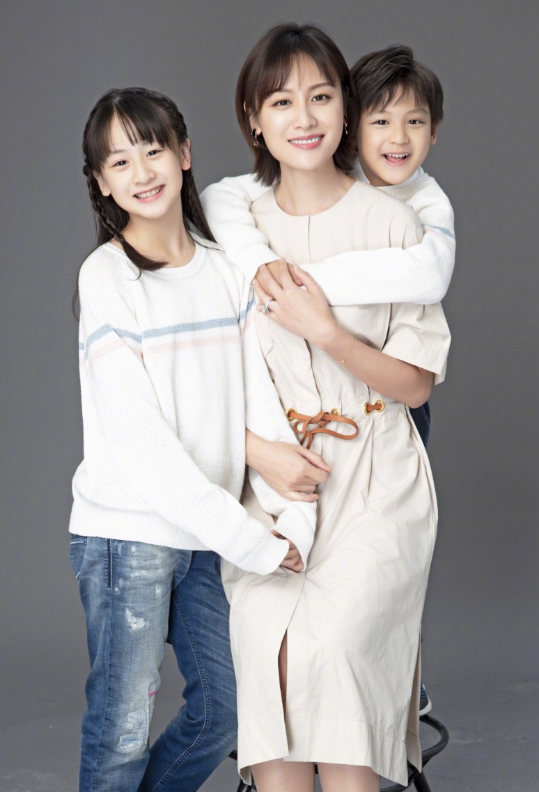 田亮夫婦曬照為兒子慶生，小亮仔生日不忘做公益，森碟直逼一米七