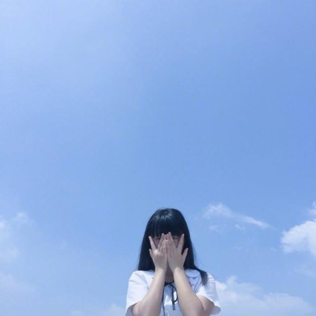 女人发抖音最火的句子 高级有质感的句子图片