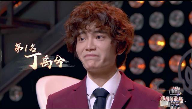 从广告模特到影视演员，新剧搭档流量小花，成