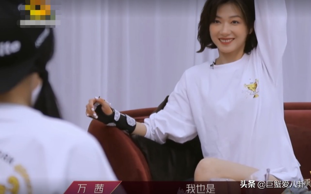 黄龄工作室回应争议，疑正面怼宁静，宁愿跟猫狗聊天不想跟人交流