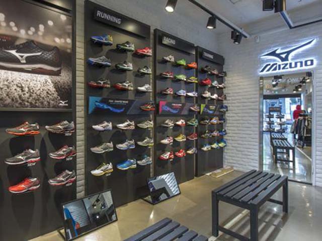 低调的日本跑鞋之王：在海外很有名，中国却误