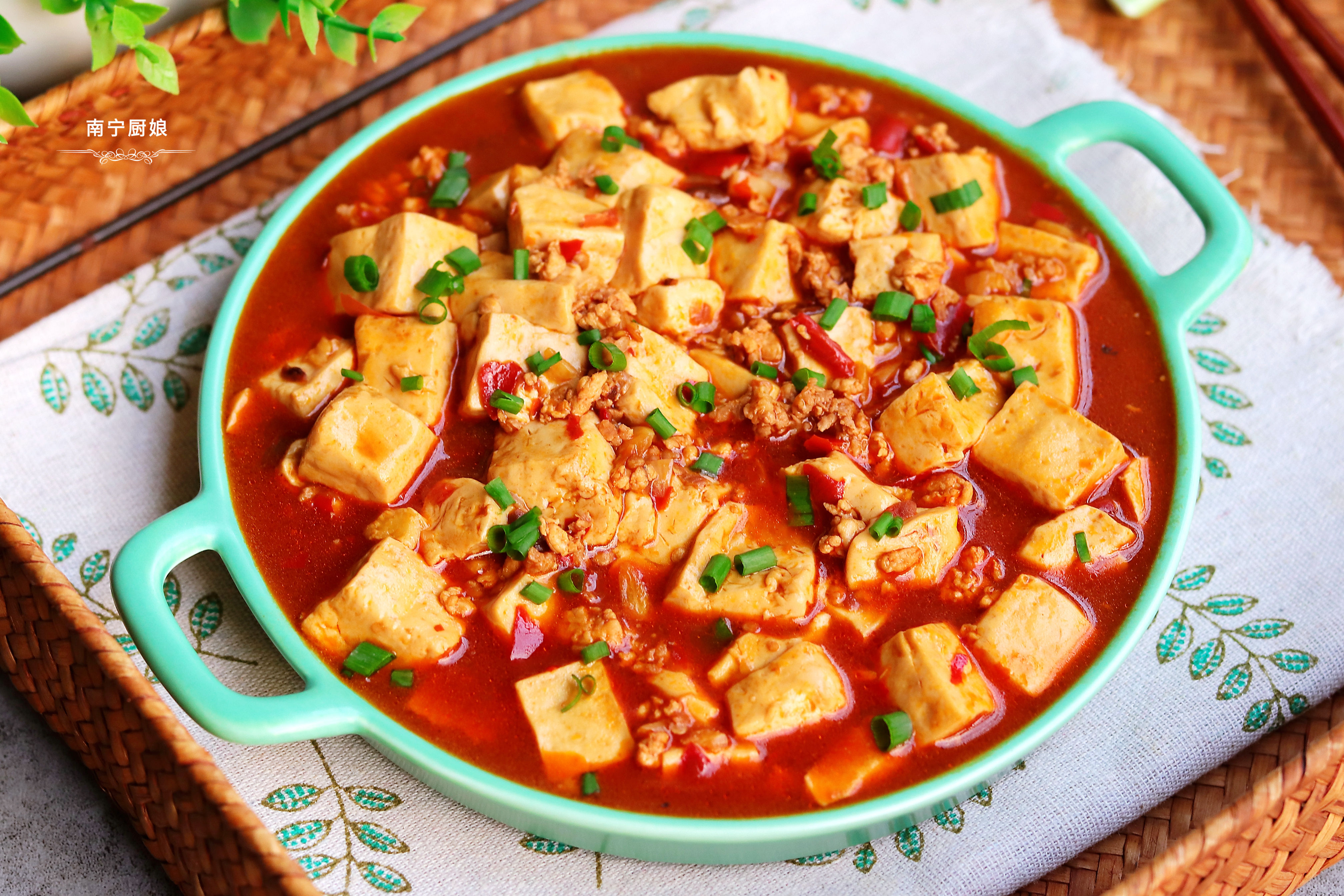 豆腐最饞人的做法，我家一周要吃5次才過癮，每次做一鍋飯不夠吃