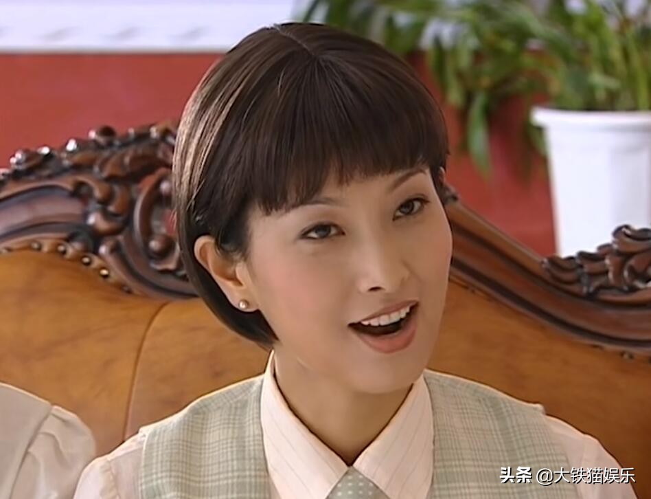 《金粉世家》18年了，以现代审美，人均绝色的金家女人们谁最美？-第32张图片-大千世界