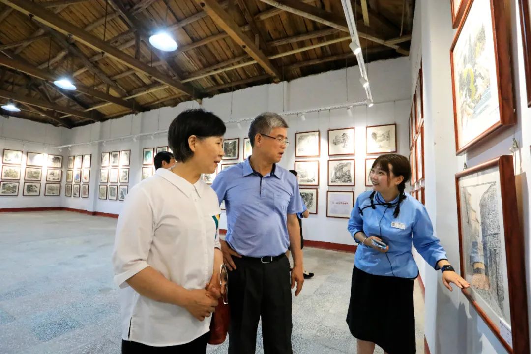 “发现丝路最美茶乡”活动赴鸡公山景区参观考察圆满成功