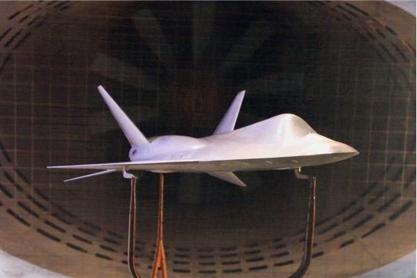 俄罗斯第二款隐身机亮相，米格集团再度发力，