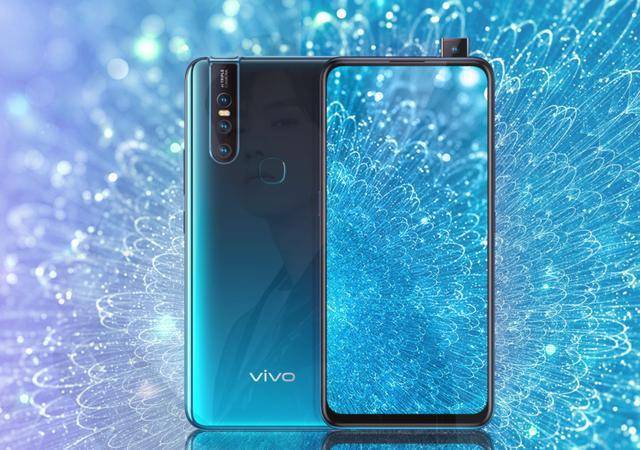 vivo S1使用价值整体实力分析，2298元、升降机构监控摄像头！谁会？