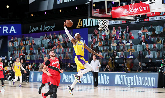 23分大勝！沃格爾點出獲勝關鍵，詹姆斯開心躺贏盛讚一眉哥和Pope！-黑特籃球-NBA新聞影音圖片分享社區