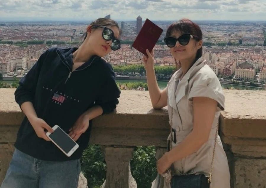 “可云”徐露：巅峰期退隐，嫁大7岁男友，46岁