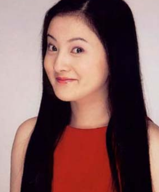 “婉君”金铭，9岁爆火，18岁上北大，41岁仍单身，她经历了啥？