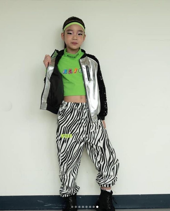 СSFB(yng)(yu)ǧСŮ赸@Ǳ̰z