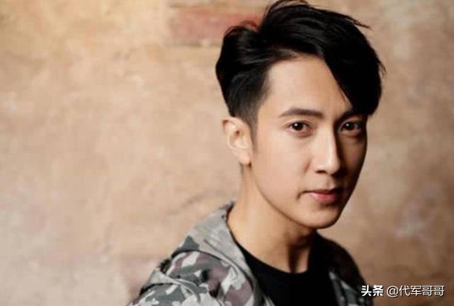 娱乐圈隐婚生子的明星，黄圣依第八，成龙第二，明道排第几？