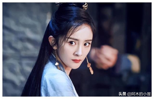 被杨幂力捧的4位女星，前三位已大火，看到05后的她：等你爆红