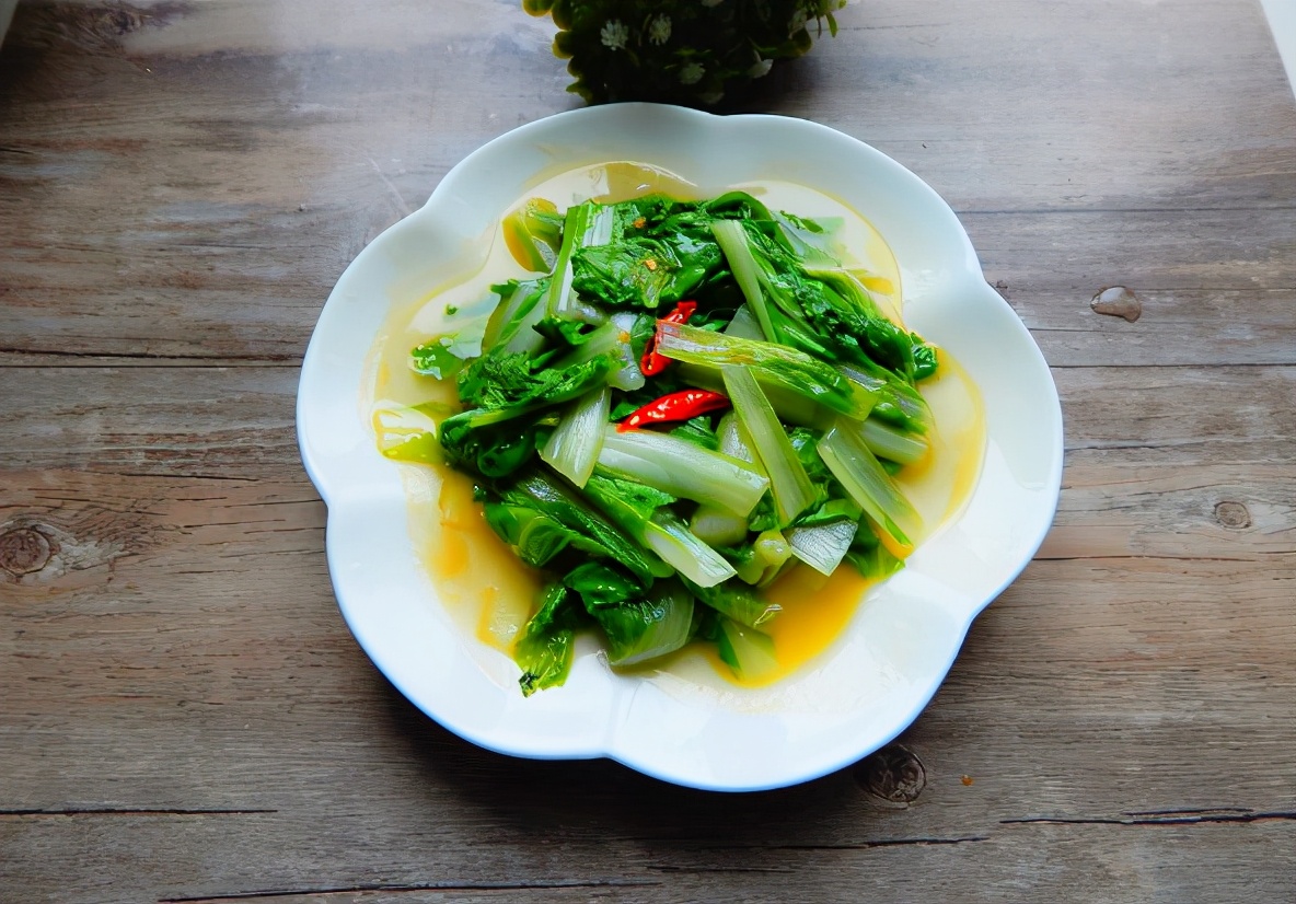 图片[3]-炒小白菜做法步骤图 翠绿鲜嫩又入味不比大厨炒得差-起舞食谱网