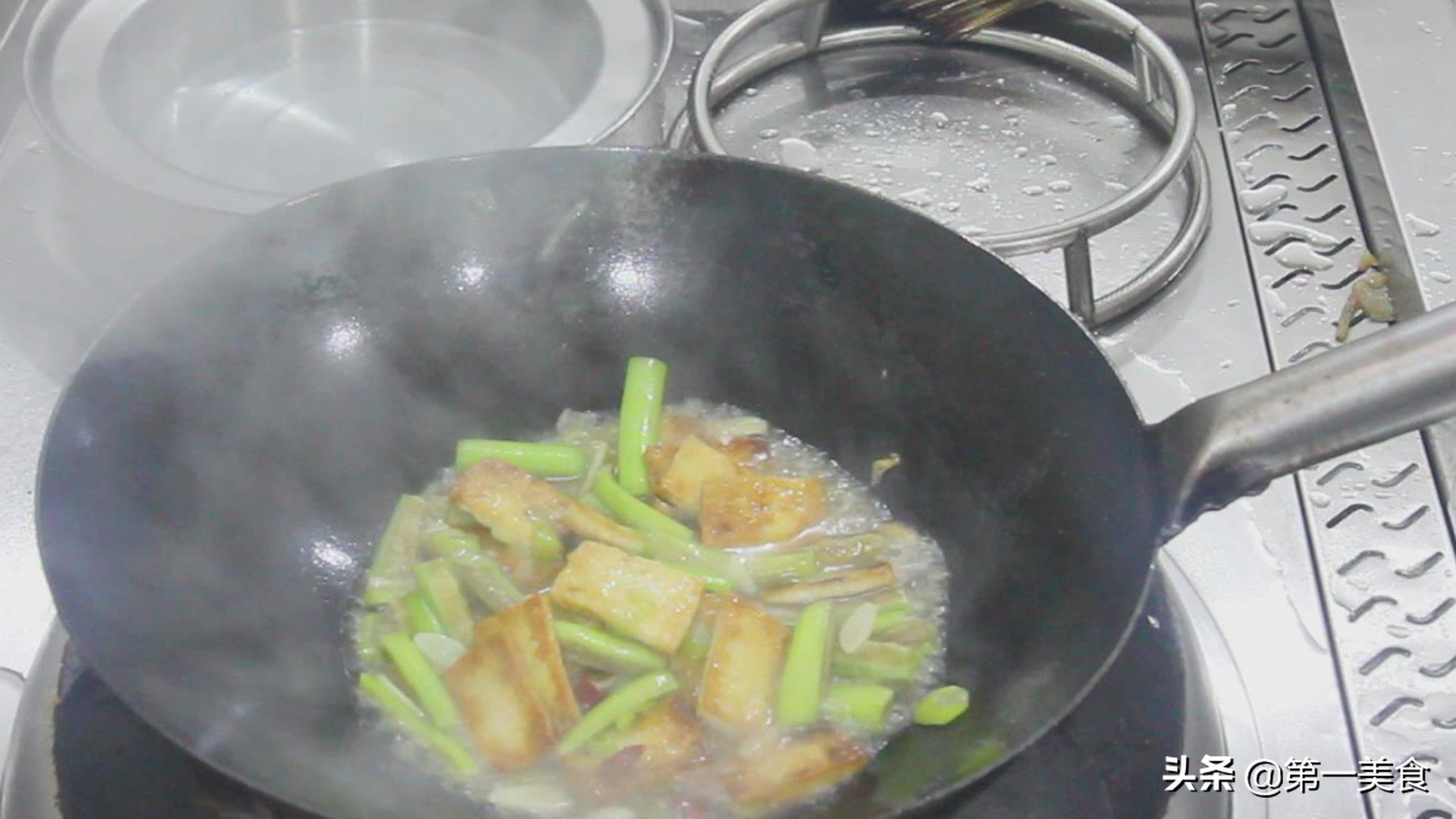 ˿���ն�����������������ճ����ɫ�����ˣ�ֻ��һ������