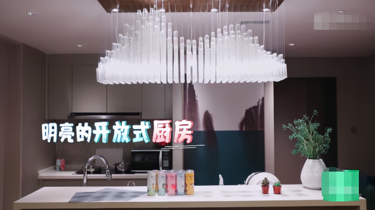 走进范丞丞北京的家，拥有同龄人没有的豪宅，